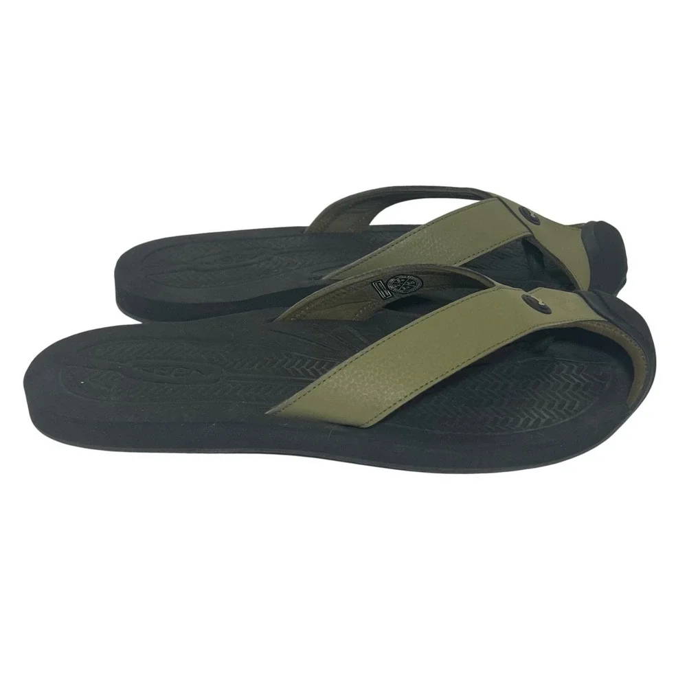 KEEN Waimea H2 Sandals Mens 12 Olive Green Toe Guard Flip Flop Slides